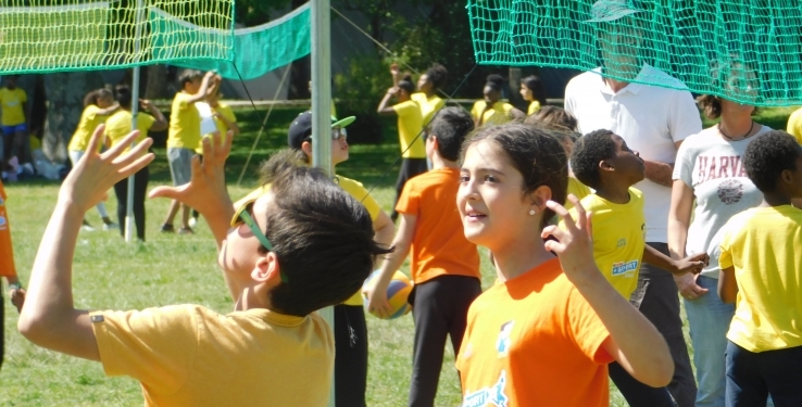 Agrupamento Escolas D. Maria II no Cacém alarga projecto Gira-Volei