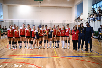 Juvenis do Filipa de Lencastre sagram-se Campeãs Regionais Divisão B