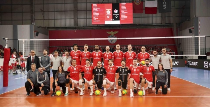 Benfica defronta Piacenza