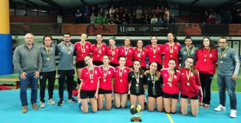 Cadetes do Sport Lisboa e Benfica sagram-se Campeãs Regionais